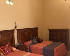 Las calzadas Hotel & suites (Guanajuato, Meksika)