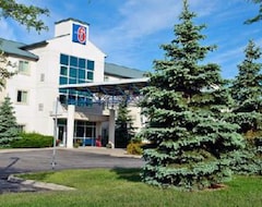 Hotel Motel 6 Toronto West - Burlington - Oakville (Burlington, Canada)