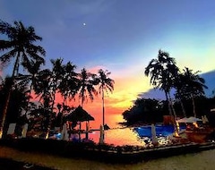 Khách sạn Bugnaw Si-e Beach Resort (Candijay, Philippines)