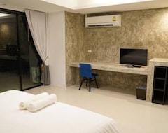 The Proud Exclusive Hotel-SHA Plus (Nakhon Pathom, Tayland)