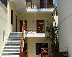 Khách sạn Avra Rooms (Pigadia - Karpathos, Hy Lạp)