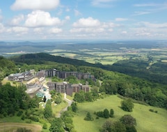 Khách sạn Rhön Park Aktiv Resort (Hausen, Đức)