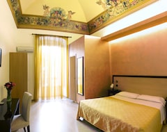 Hotel Giulia (Bari, Italy)