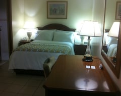 Micro Hotel Condo & Suites (Santo Domingo, Dominican Republic)