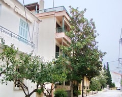 Hotel Katerina (Edipsos, Greece)