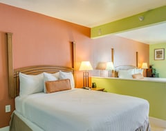 Khách sạn Pierview Hotel & Suites (Fort Myers Beach, Hoa Kỳ)