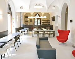 Albergue Babila Hostel & Bistrot (Milán, Italia)