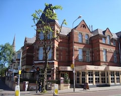 Khách sạn Dukes at Queens (Belfast, Vương quốc Anh)