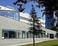 Khách sạn MHotel (Łódź, Ba Lan)