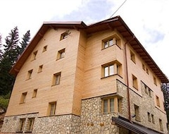Hotel Snješko (Pale, Bosnia and Herzegovina)