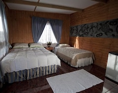 Hotelli Cabañas Keuhenua (Hanga Roa, Chile)