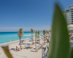 Căn hộ có phục vụ Cancun Plaza Condo Apartment (Cancun, Mexico)
