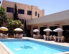 Khách sạn Petra Palace Hotel (Wadi Musa - Petra, Jordan)