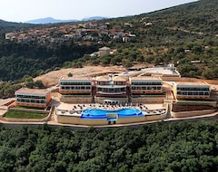 فندق Esperides Resort Hotel (Spartochori, اليونان)