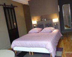 Hotel Loctroi (Chartres, France)