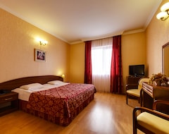 Khách sạn Vizit Hotel (Krasnodar, Nga)