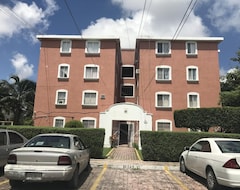 Hotel Pinalis Hause (Cancun, Mexico)
