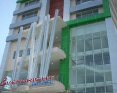 Hotelli Everbright (Surabaya, Indonesia)