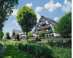 Khách sạn Landhotel Struck (Attendorn, Đức)