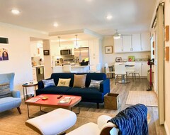 Cijela kuća/apartman Completely Remodeled And All New Furnitures & Appliances! (Laguna Woods, Sjedinjene Američke Države)