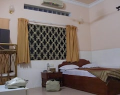 Khách sạn Chanreas Guesthouse (Prey Veng, Campuchia)