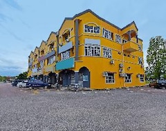 Khách sạn Oyo 90672 De Paradise Turtle Hotel (Dungun, Malaysia)
