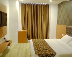 Khách sạn De Global Park (Lucknow, Ấn Độ)