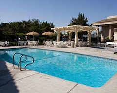 Khách sạn Best Western Village Inn (Fresno, Hoa Kỳ)