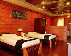 Otel Ambrra River Resort Pollachi (Coimbatore, Hindistan)