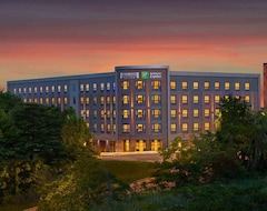 Hotel Holiday Inn Express Boston South - Quincy (Quincy, USA)