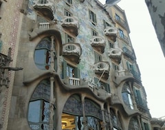 Hotel Batlló (Barcelona, Spain)