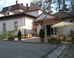 Hotel Zámeček Na Čeladné (Čeladná, Czech Republic)