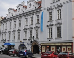 Hotel ModrÁ Ruze (Praga, República Checa)