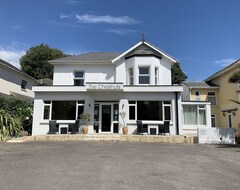 Guesthouse The Chestnuts (Shanklin, United Kingdom)