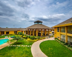 Resort/Odmaralište Tropical Retreat Luxury Spa & Resort (Igatpuri, Indija)