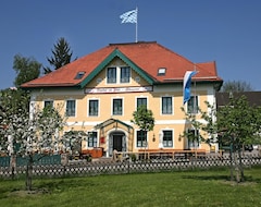 Khách sạn Zur Post Oberwirt (Chieming, Đức)