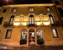 Otel Due Mori (Vicenza, İtalya)