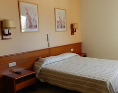 Guesthouse Hotel El Castell (Calafell, Spain)
