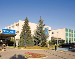 Hotel Novotel Chartres (Chartres, France)
