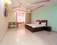 Hotelli SPOT ON 60581 Hotel Shree Shyam (Pataudi, Intia)