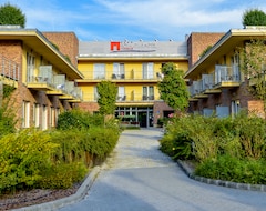 Khách sạn Royal Club Hotel (Visegrád, Hungary)
