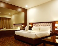 Hotel Home In by Amrik Sukhuev (Sonipat, India)