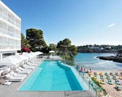 Grupotel Ibiza Beach Resort (Portinatx, Spanien)