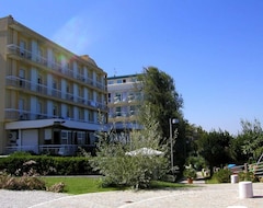 Hotel Adler (Gabicce Mare, Italy)