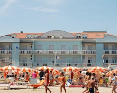 Hotel Alba D'Oro Seaview (Bellaria-Igea Marina, Italy)