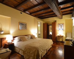 Hotel Antiche Mura (Saluzzo, Italy)