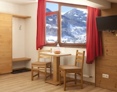 Pansion Hochjochstobli B&B Alpine Easy Stay (Schruns, Austrija)