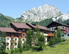 Plattner`s Alpenhotel (Hermagor-Pressegger See, Austria)