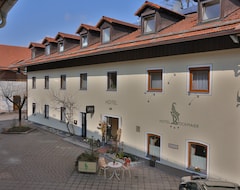 Khách sạn Hotel Bockmaier (Oberpframmern, Đức)