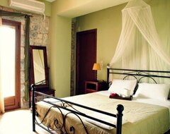 Hotel Vlyhada Residence & Restaurant (Pyrgos Dirou, Greece)